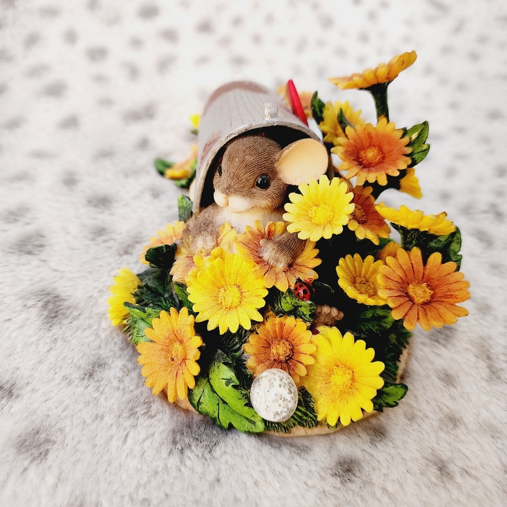 Charming Tails 89/229 "Delivered by your love"